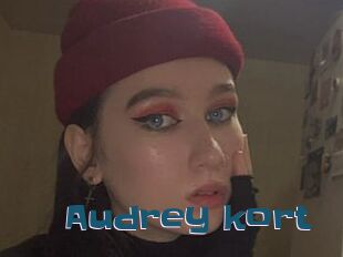 Audrey_kort