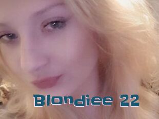Blondiee_22