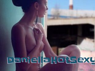 DaniellaHotSexy