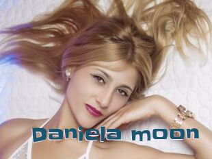 Daniela_moon