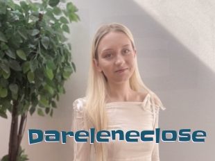 Dareleneclose