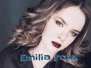 Emilia_Foxx