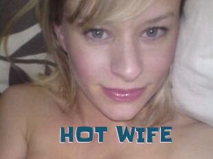 HOT_WIFE