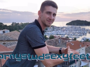 Hornystudsexyfeet