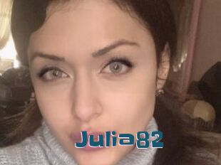 Julia82