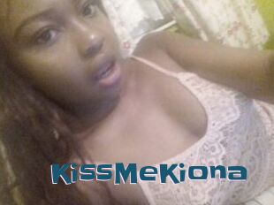 KissMeKiona