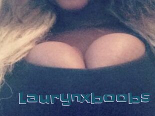 Laurynxboobs