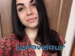 Lunavelour
