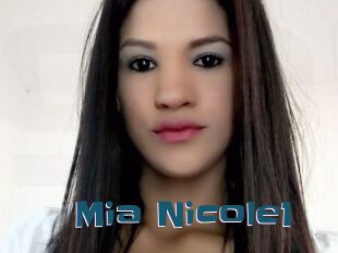 Mia_Nicole1