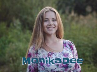 MonikaDee