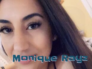 Monique_Rayz