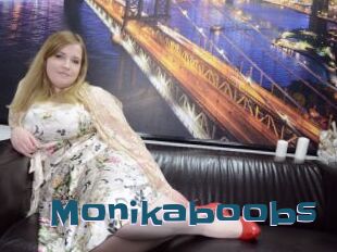 Monikaboobs