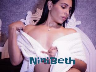 NiniBeth