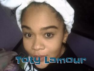 Toty_Lamour