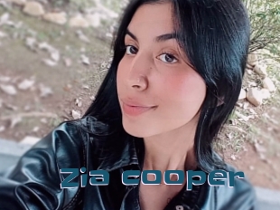 Zia_cooper